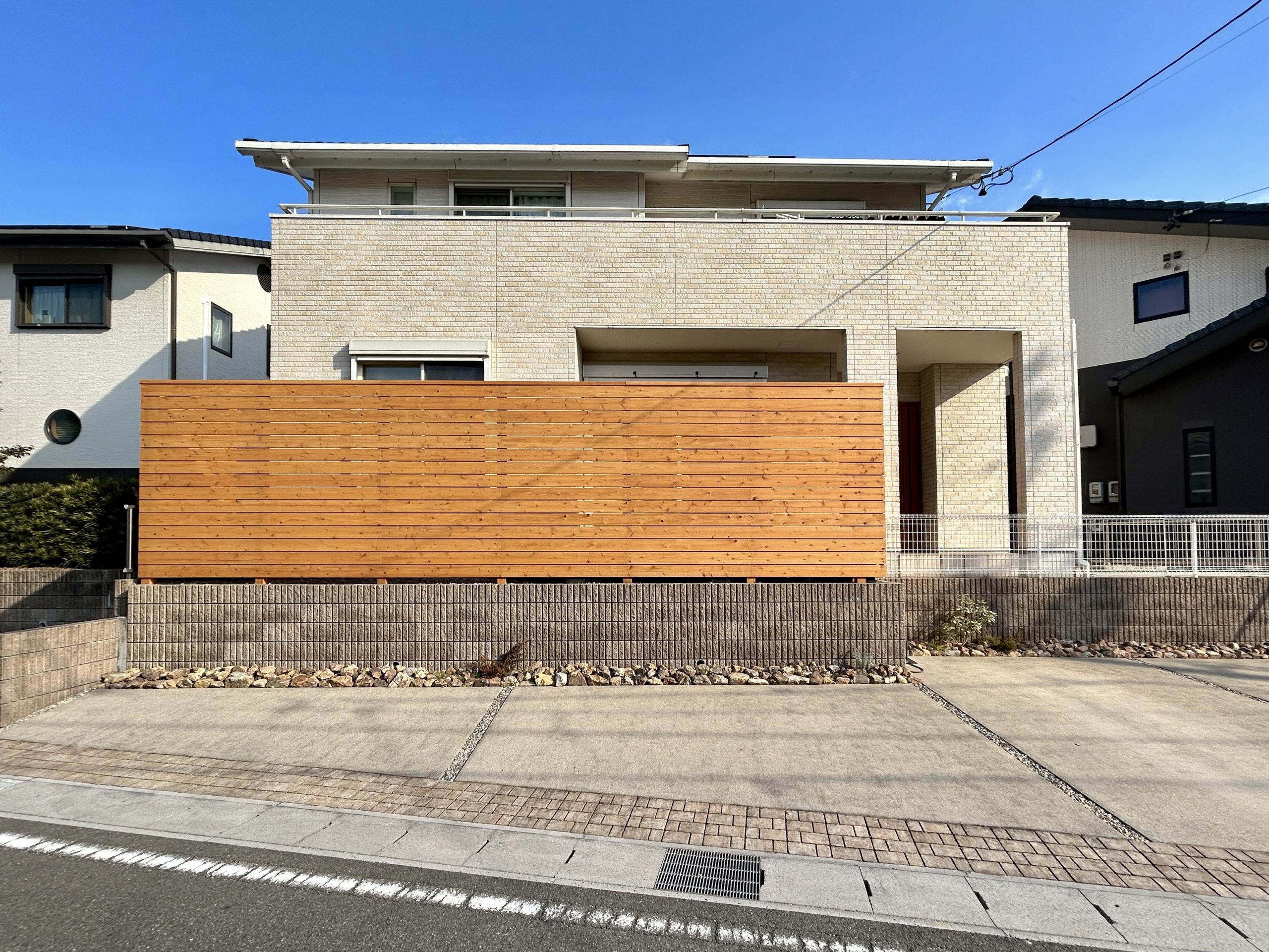 東海市　目隠しフェンス　ウッドフェンス　目隠し　リフォーム