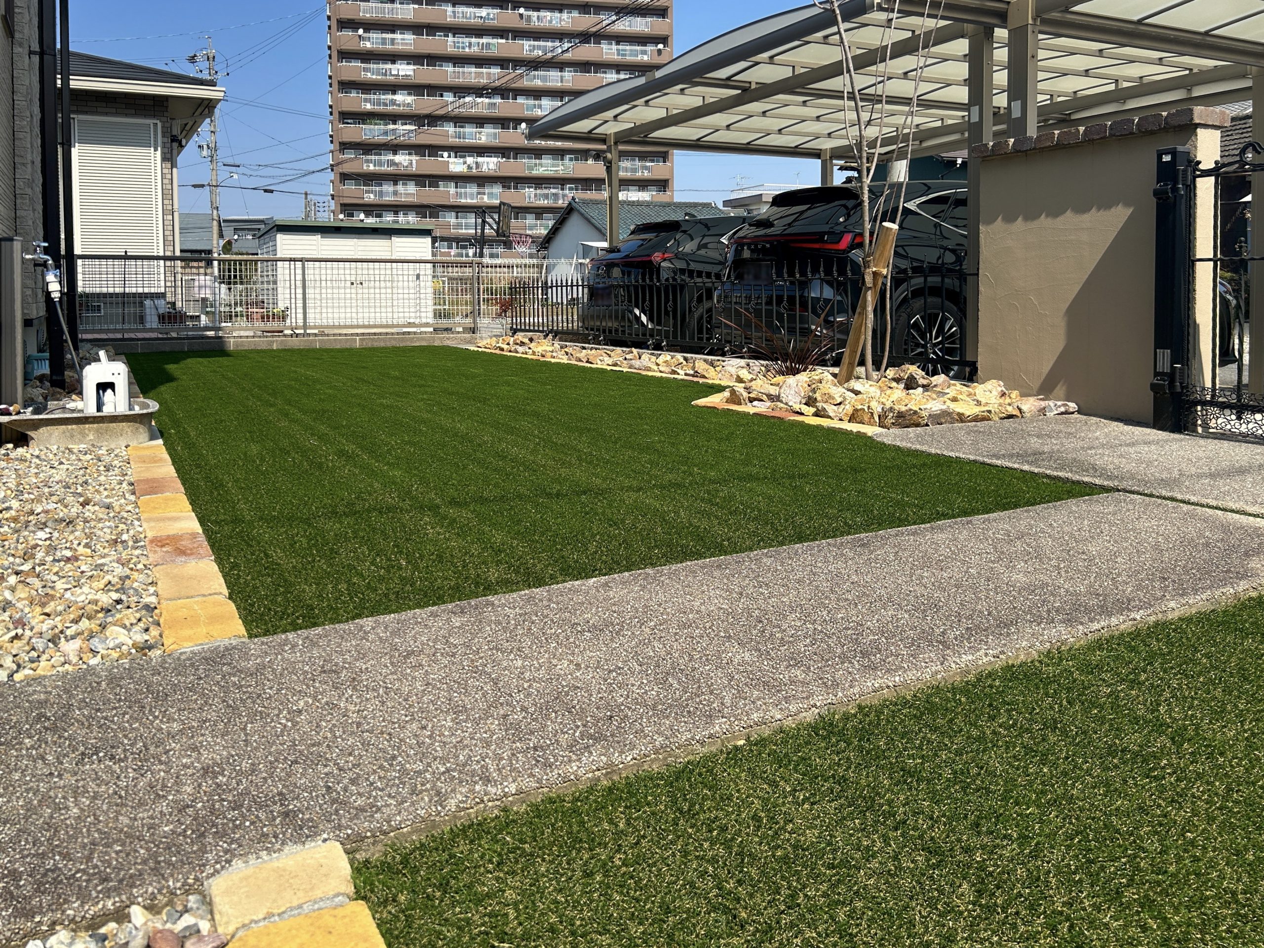 愛知県　津島市　庭工事 犬 人工芝