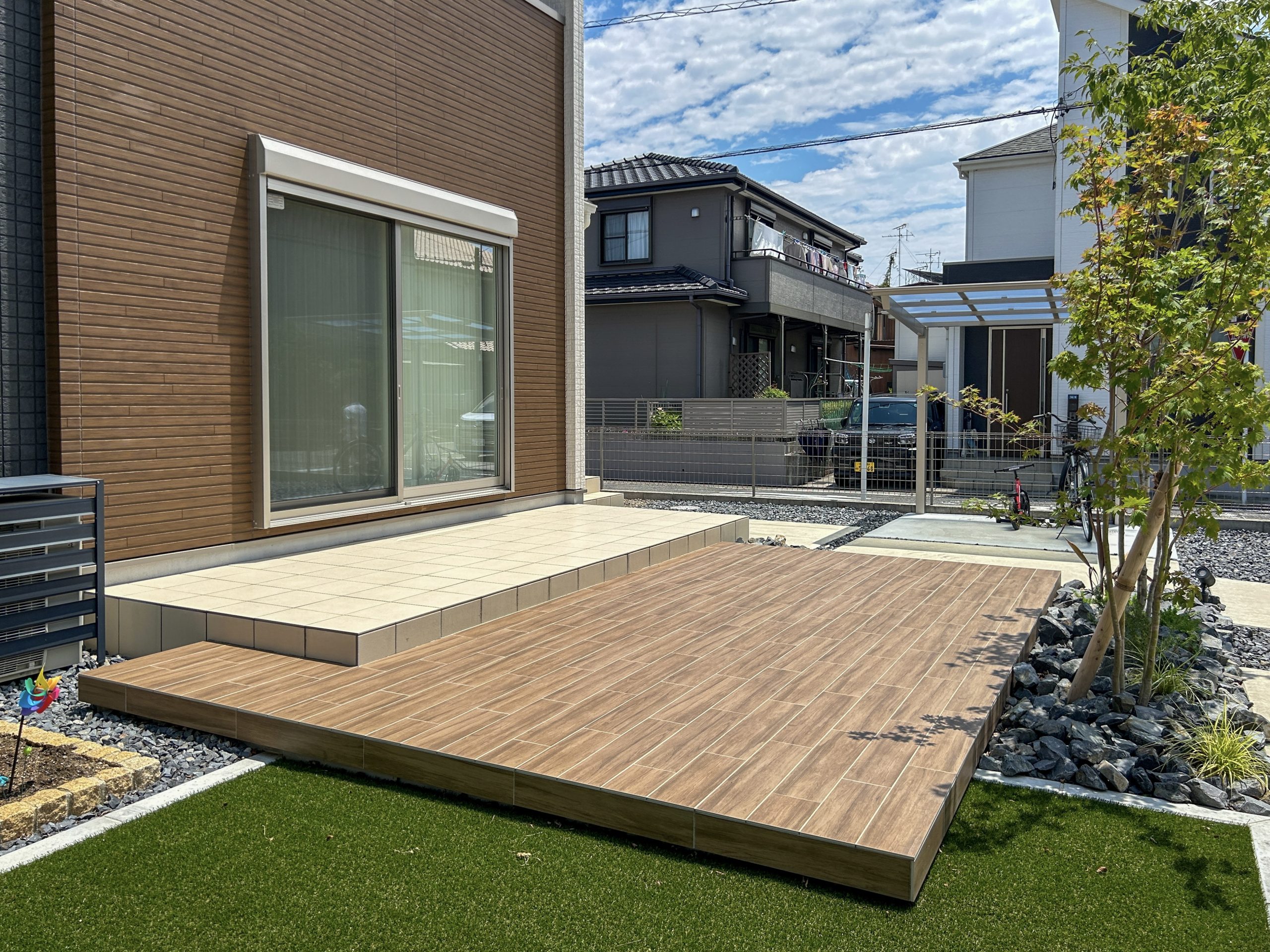 名古屋市　愛知県　庭リフォーム　人工芝