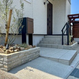 愛知　あま市　花壇　外構リフォーム