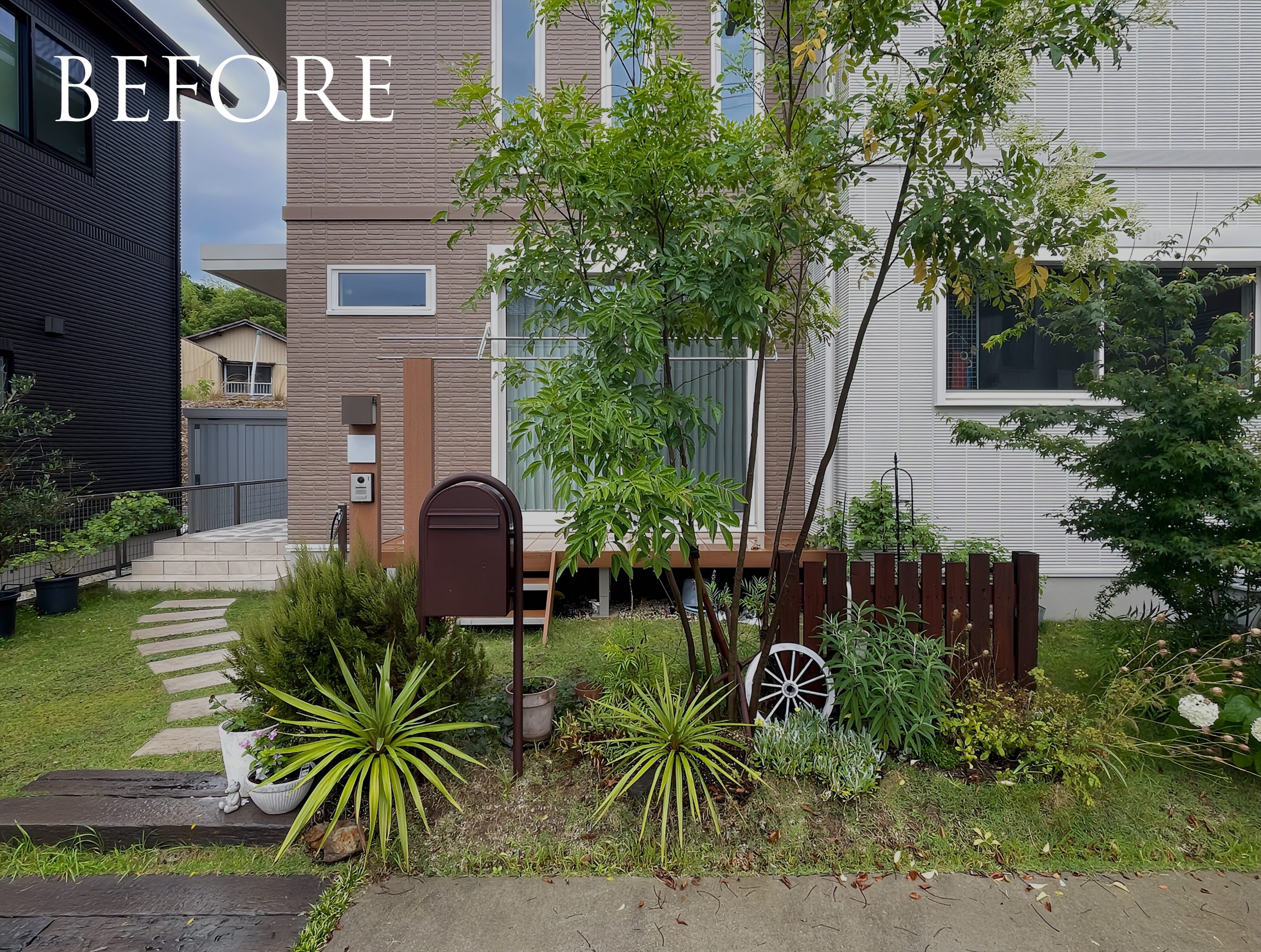 ガーデンデザイン 瀬戸市　木製パーゴラ　ガーデニング　つるバラ